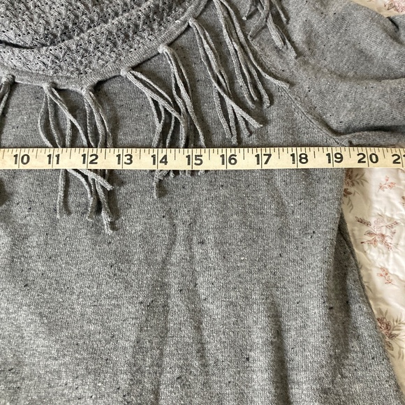 Style & Co Sweater with Fringed Scarf Neckline Size L - Picture 4 of 7